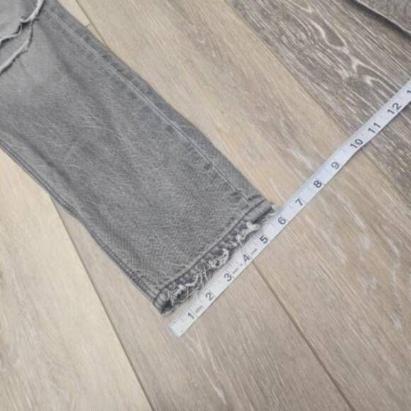 Nwt American Eagle Gray Distressed Ripped MOM Jeans size 2 new - Picture 9 of 9